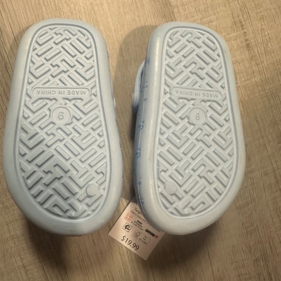 Toddler Bluey Cat & Jack Slide Sandals Size 9 - Picture 3 of 5